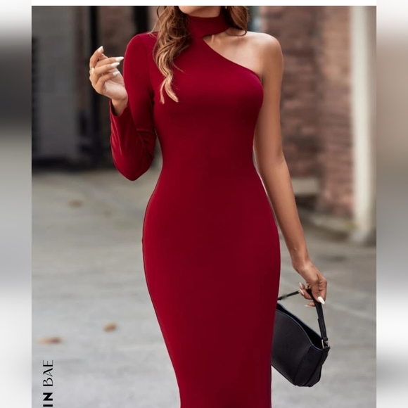 Womens dress - Picture 2 of 6